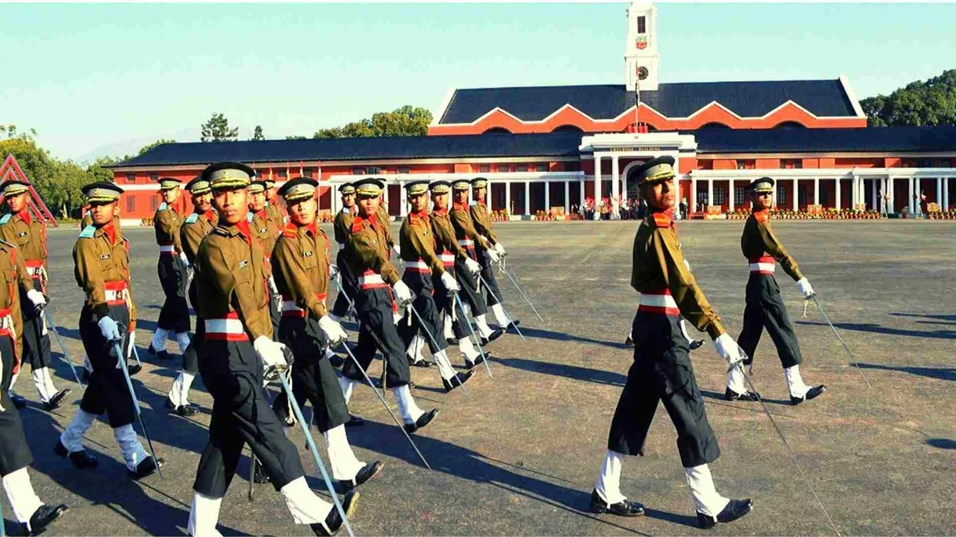 (15+ Entries) Ways to Join Indian Army as an Officer in 2020 Sarkaari